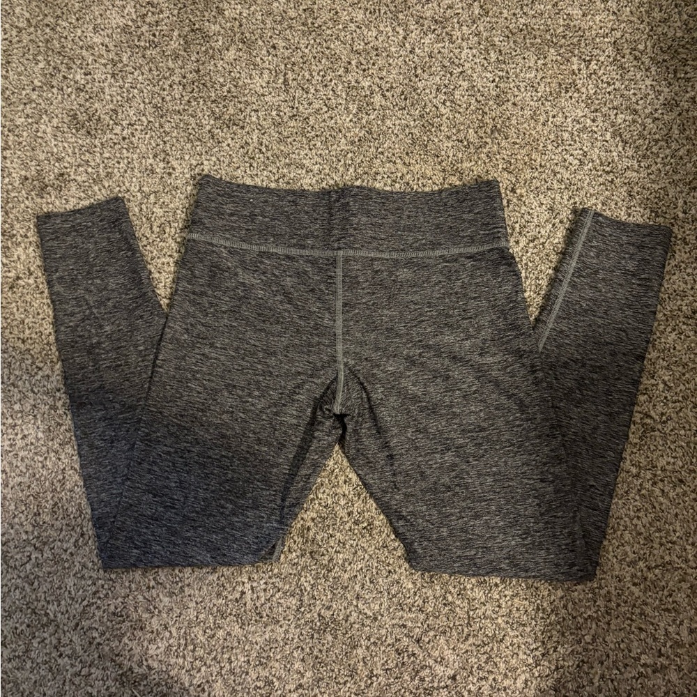 Victoria Secret’s PINK Heather Grey Leggings - Picture 3 of 5